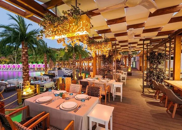 Cratos Premium Casino & Kazaphani