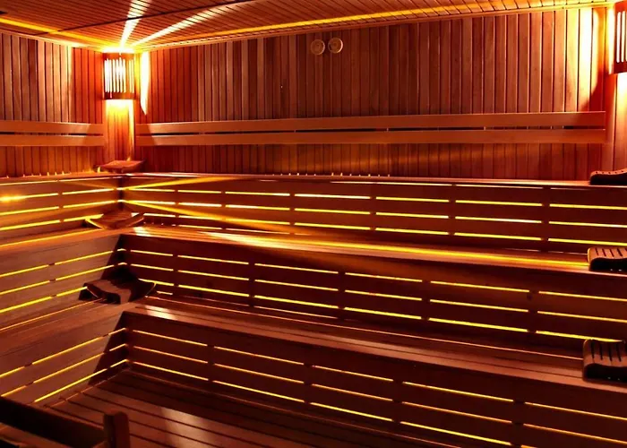 Cratos Premium Casino & Kazaphani