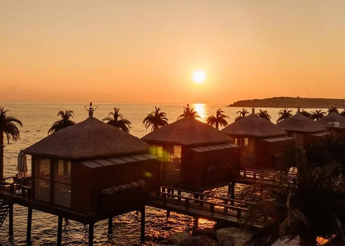 Cratos Premium Casino & Hotel Kazaphani