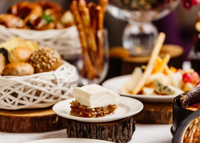 Cratos Premium Casino & 5* Kazaphani