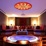 Cratos Premium Casino & Hotel Kazaphani