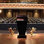 Cratos Premium Casino & Hotel Kazaphani
