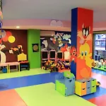 Hotel Cratos Premium Casino & 5*