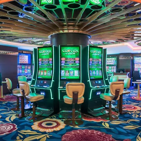 Cratos Premium Casino & 5*