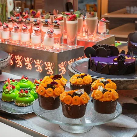 Cratos Premium Casino &