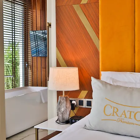 Cratos Premium Casino & 5*