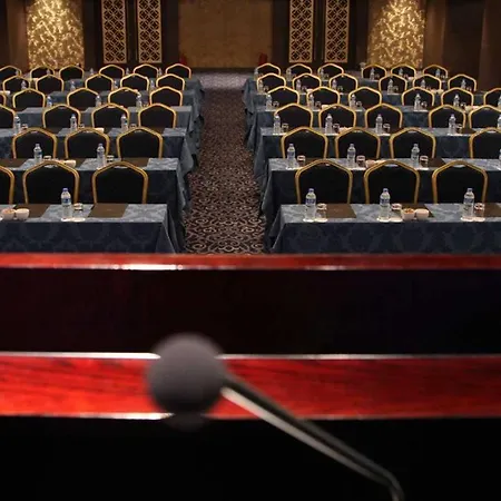 Szálloda Cratos Premium Casino &