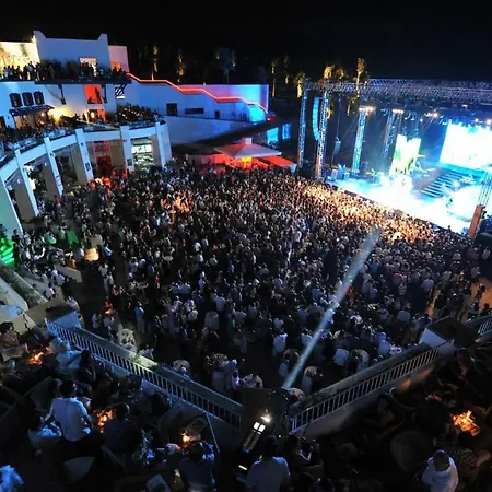 Hotel Cratos Premium Casino &