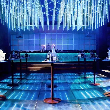 Cratos Premium Casino & Kazaphani