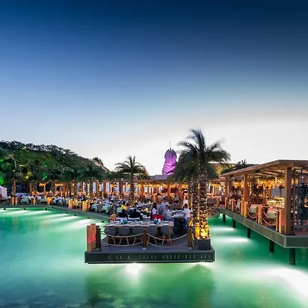 Hotel Cratos Premium Casino & 5*