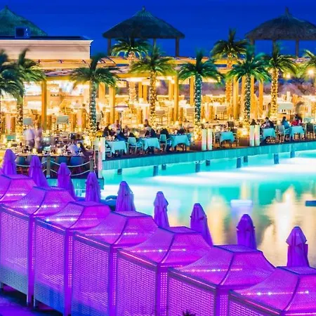 Cratos Premium Casino & Hotel 5*