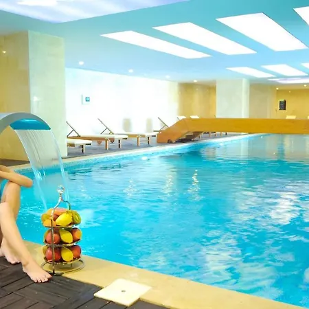 Hotel Cratos Premium Casino & Kazaphani