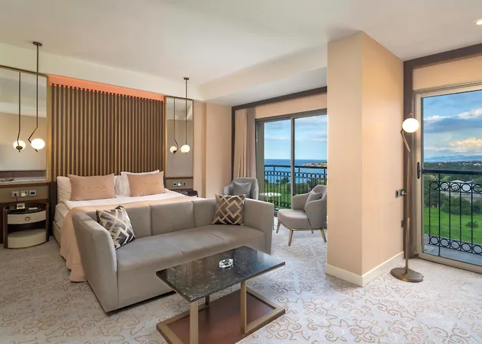 Cratos Premium Casino & Hotel